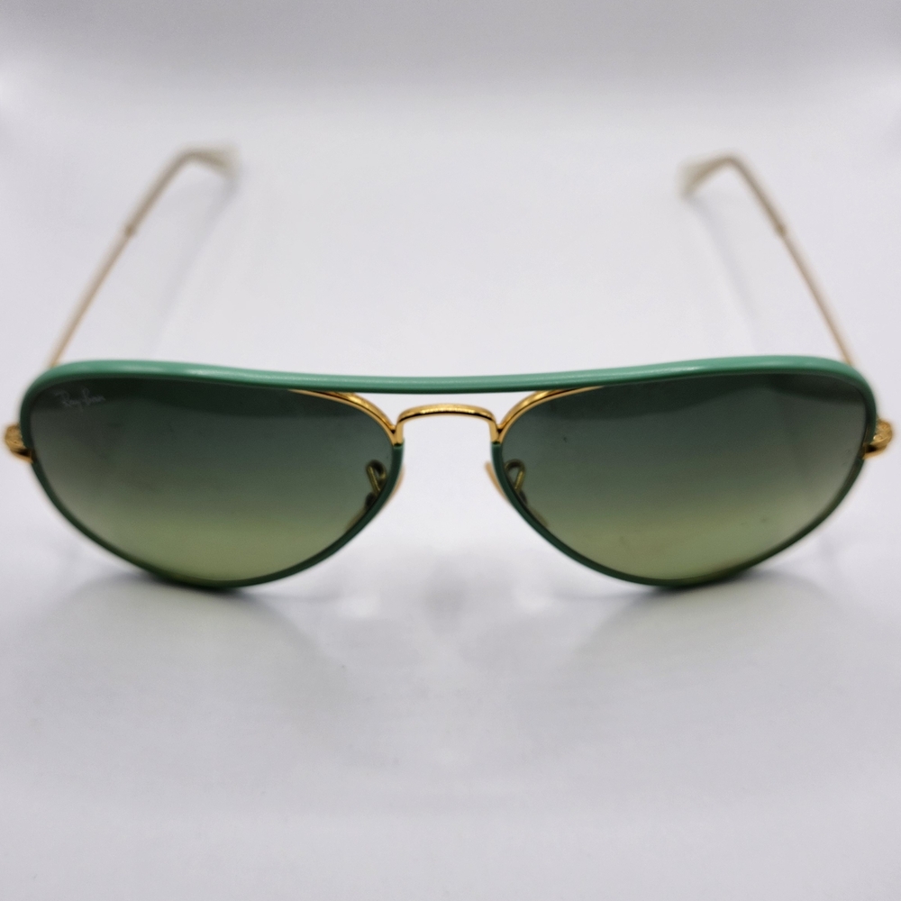 Ray-Ban Green Aviator Sunglasses - Picture 3 of 9